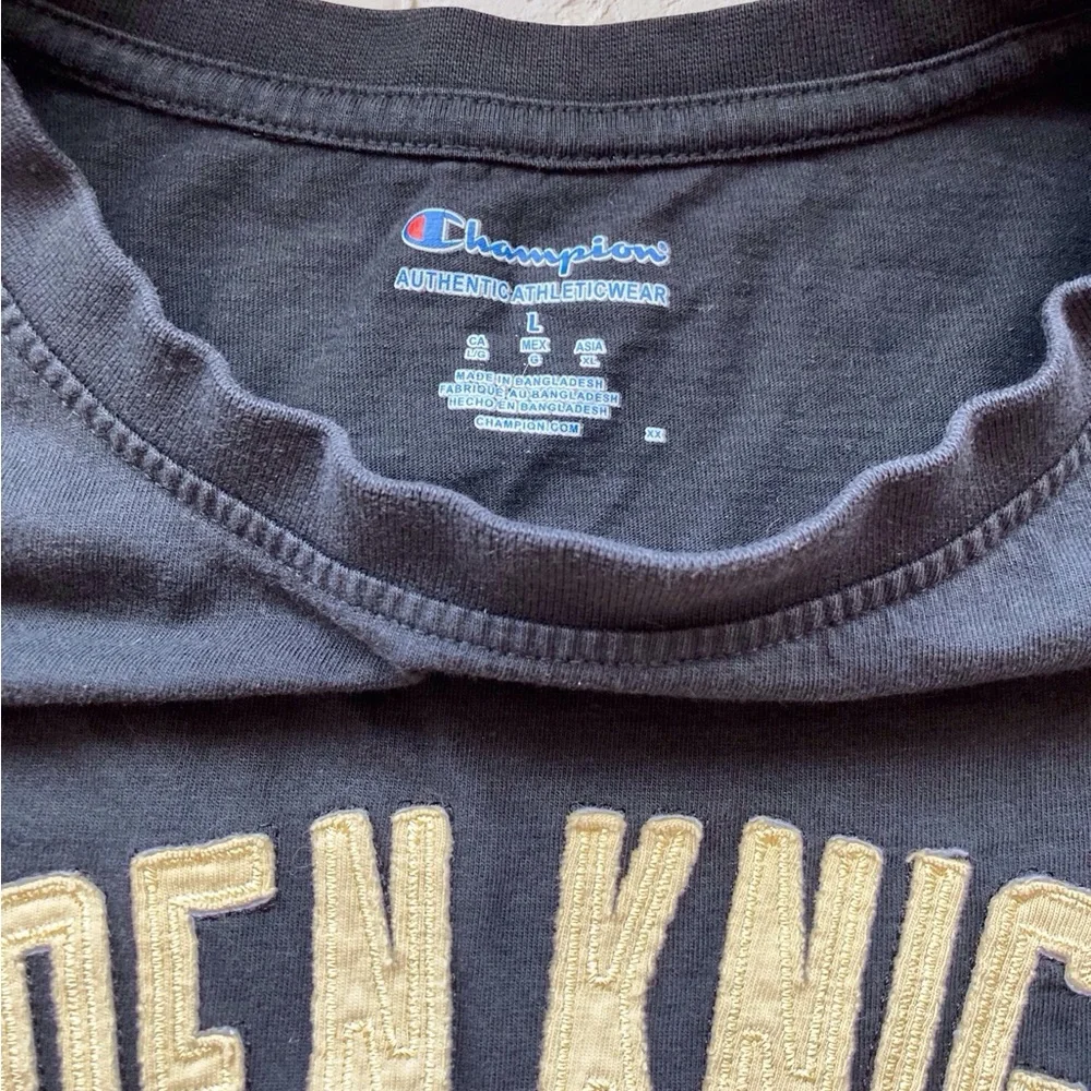 Champion Vegas Golden Knights Appliqué T-Shirt - Men’s Large - Picture 3 of 9